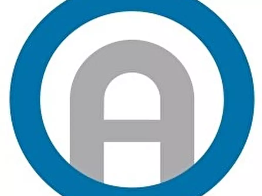 Immagine 9 di Ufficio in vendita  a Treviso