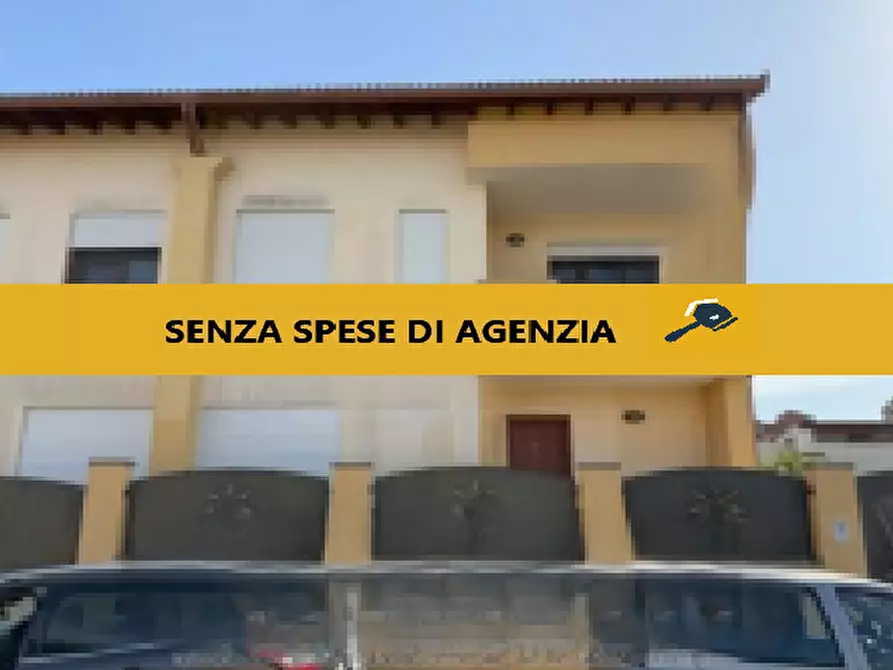 Immagine 1 di Villetta a schiera in vendita  in Via Vittorio de Sica 13 A a Cagliari