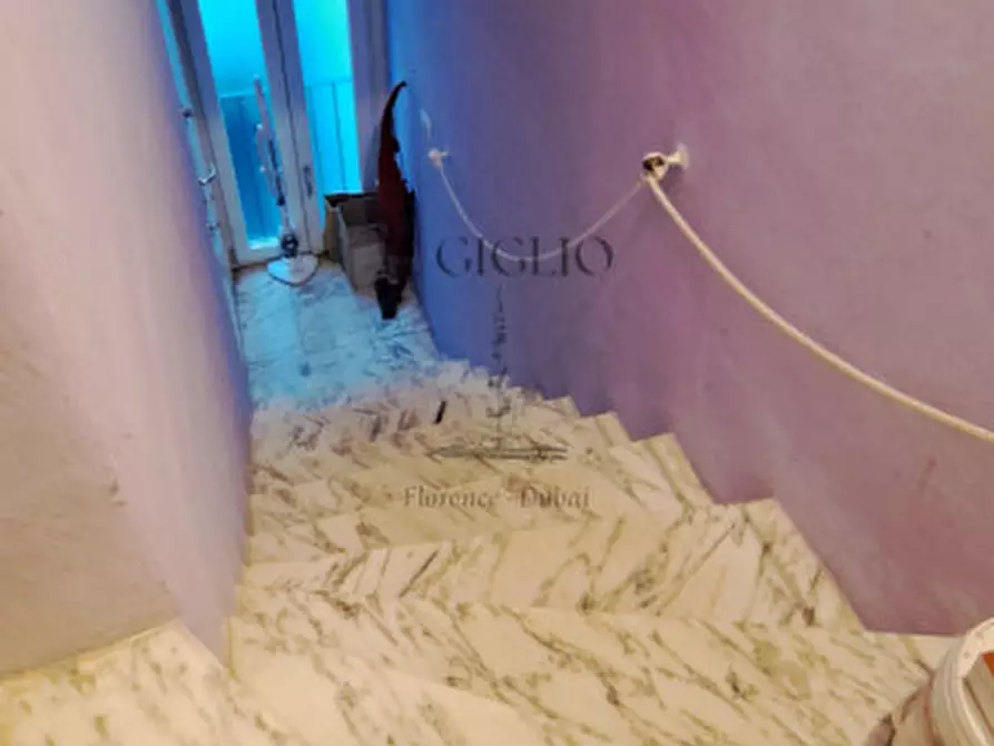 Immagine 4 di Appartamento in vendita  in via Guelfa a Firenze