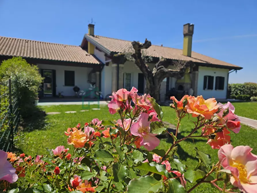 Immagine 1 di Casa bifamiliare in vendita  in Via Fossà a San Donà Di Piave