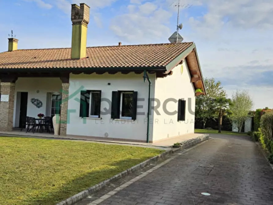 Immagine 8 di Casa bifamiliare in vendita  in Via Fossà a San Donà Di Piave