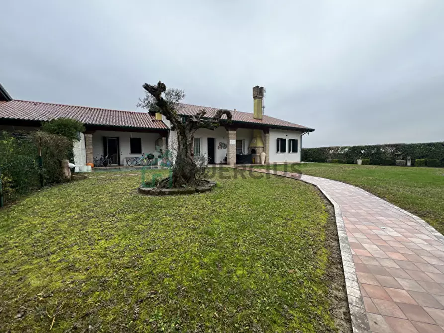 Immagine 60 di Casa bifamiliare in vendita  in Via Fossà a San Donà Di Piave