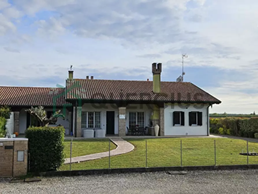 Immagine 65 di Casa bifamiliare in vendita  in Via Fossà a San Donà Di Piave
