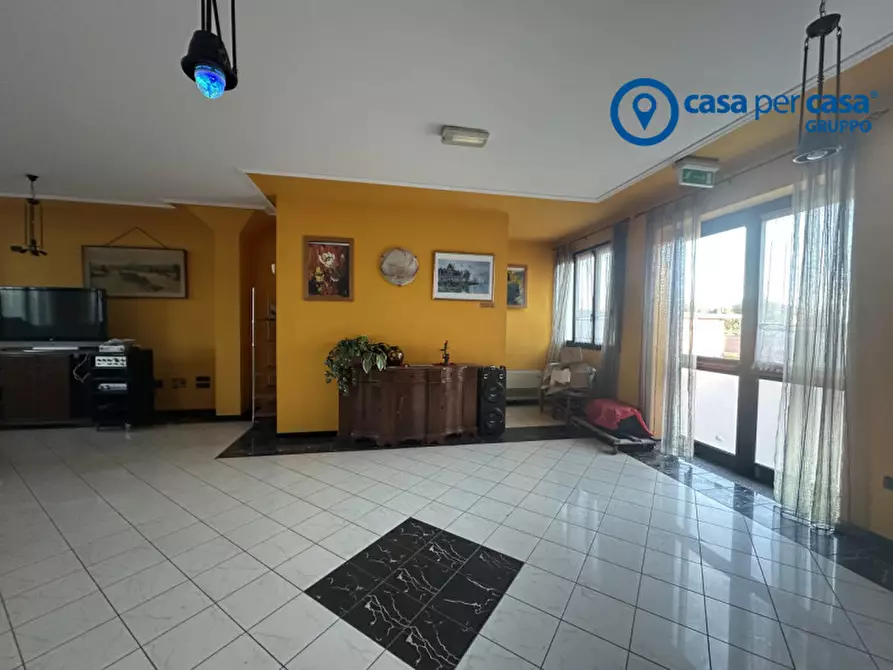 Immagine 5 di Attività commerciale in vendita  in Piazza Commercio 103 a Lusia