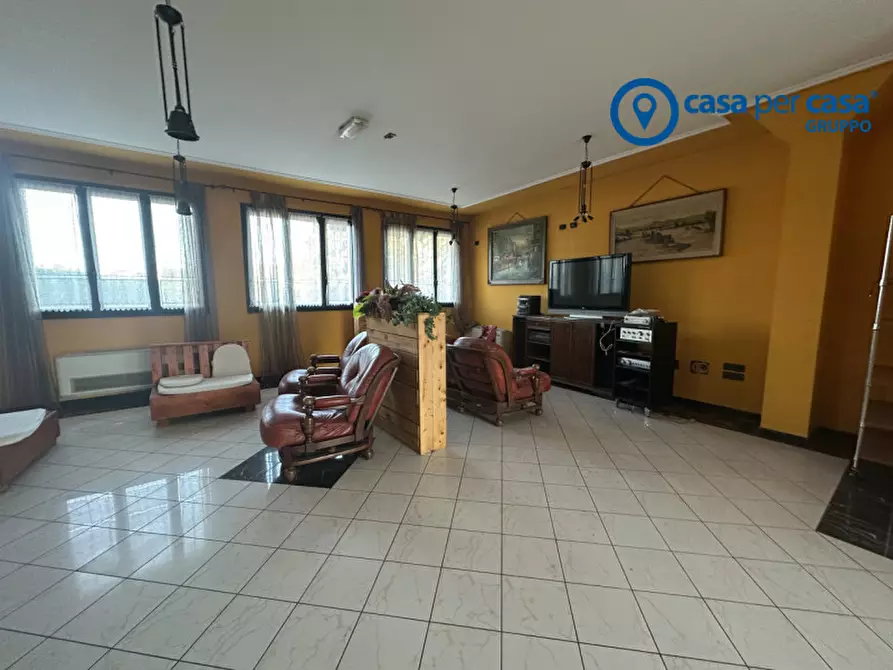 Immagine 6 di Attività commerciale in vendita  in Piazza Commercio 103 a Lusia