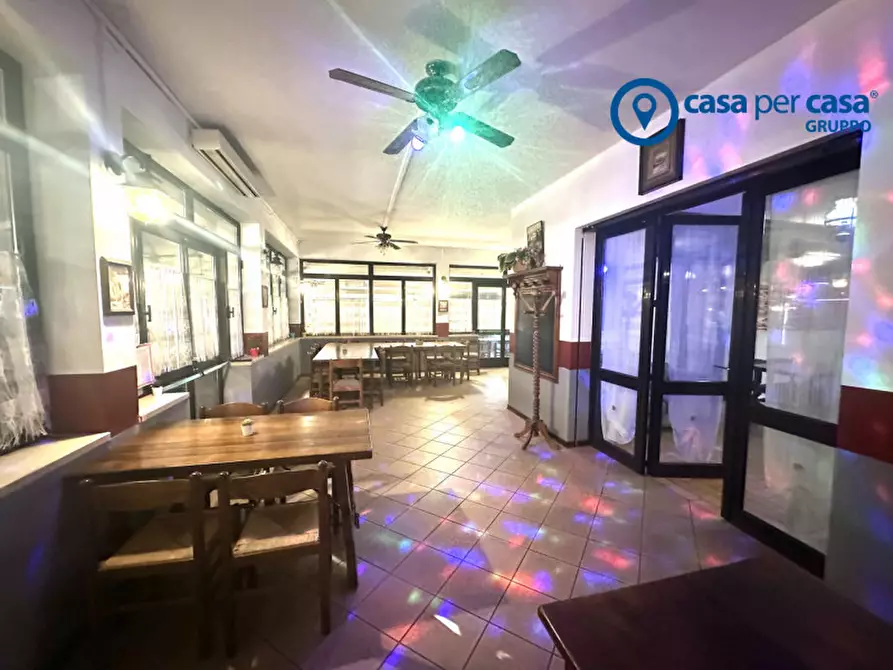 Immagine 14 di Attività commerciale in vendita  in Piazza Commercio 103 a Lusia