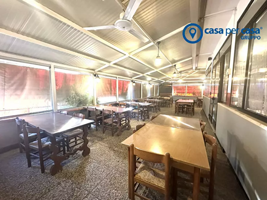 Immagine 15 di Attività commerciale in vendita  in Piazza Commercio 103 a Lusia