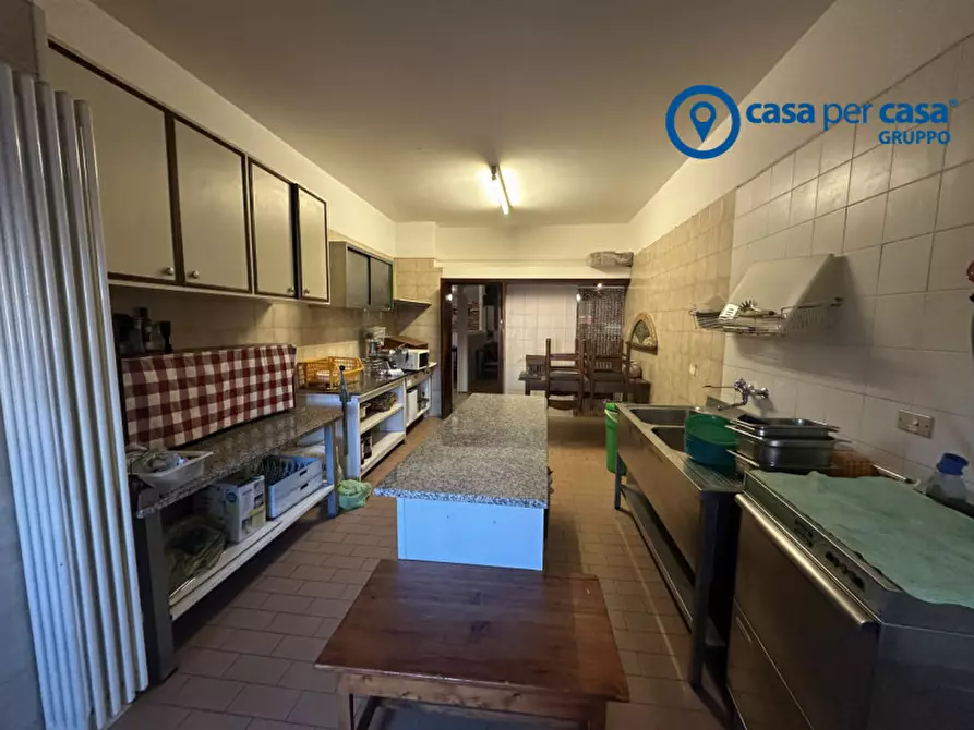 Immagine 18 di Attività commerciale in vendita  in Piazza Commercio 103 a Lusia