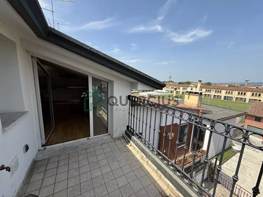 Immagine 10 di Appartamento in vendita  in Piazza della Costituzione a San Bonifacio