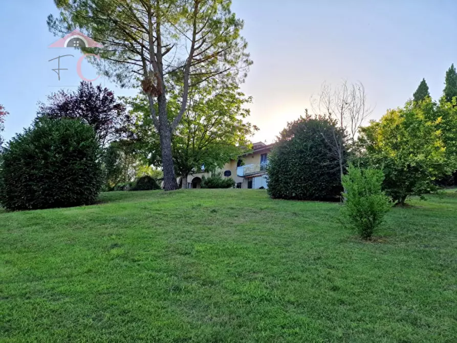 Immagine 10 di Villa in vendita  in località campigliano snc a Rivodutri