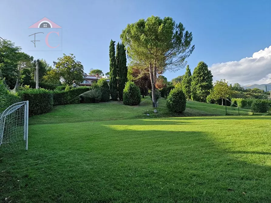 Immagine 22 di Villa in vendita  in località campigliano snc a Rivodutri