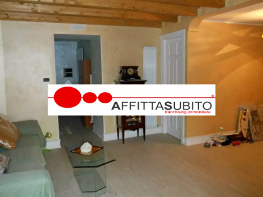 Immagine 14 di Appartamento in vendita  in via Amato di Montecassino 12 a Napoli