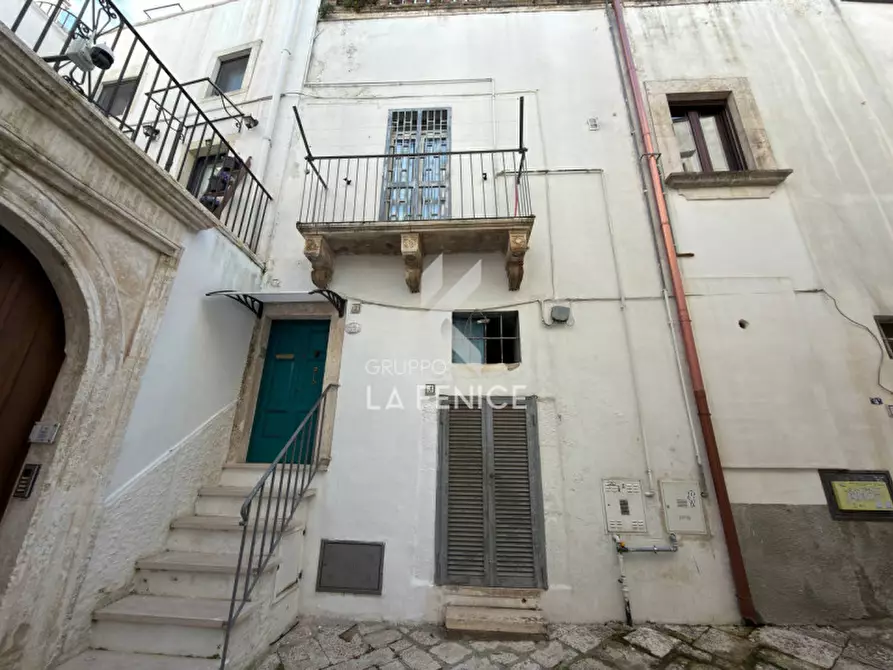 Immagine 1 di Casa indipendente in vendita  in Via Dei Saraceni 2 a Martina Franca