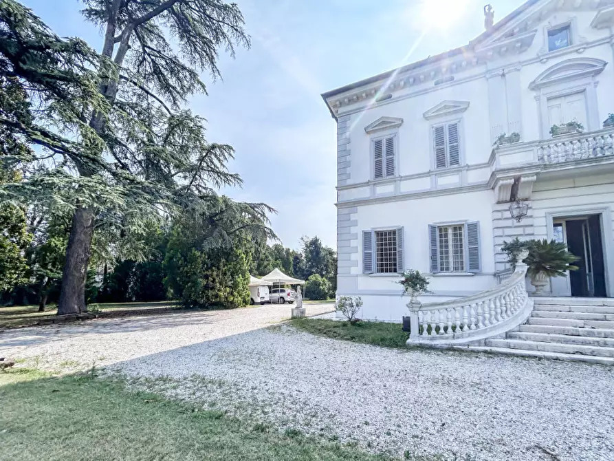 Immagine 6 di Villa in vendita  in Via Verona a Vigasio