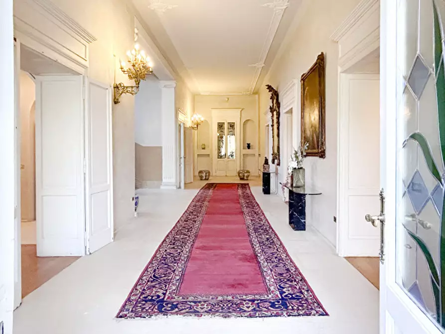 Immagine 8 di Villa in vendita  in Via Verona a Vigasio