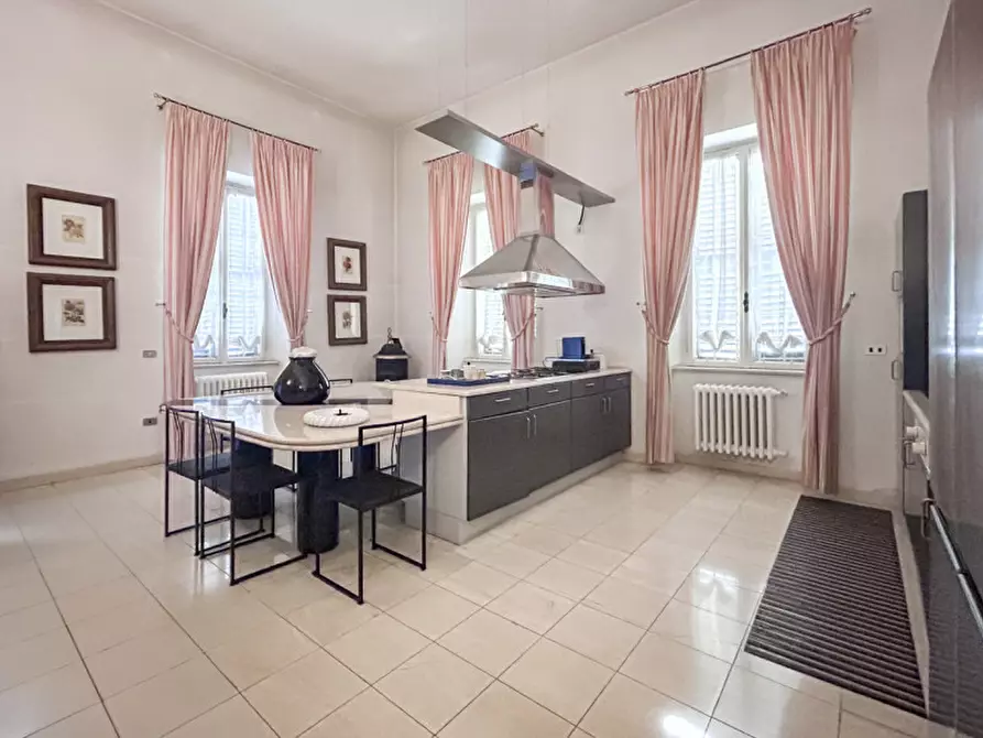 Immagine 16 di Villa in vendita  in Via Verona a Vigasio