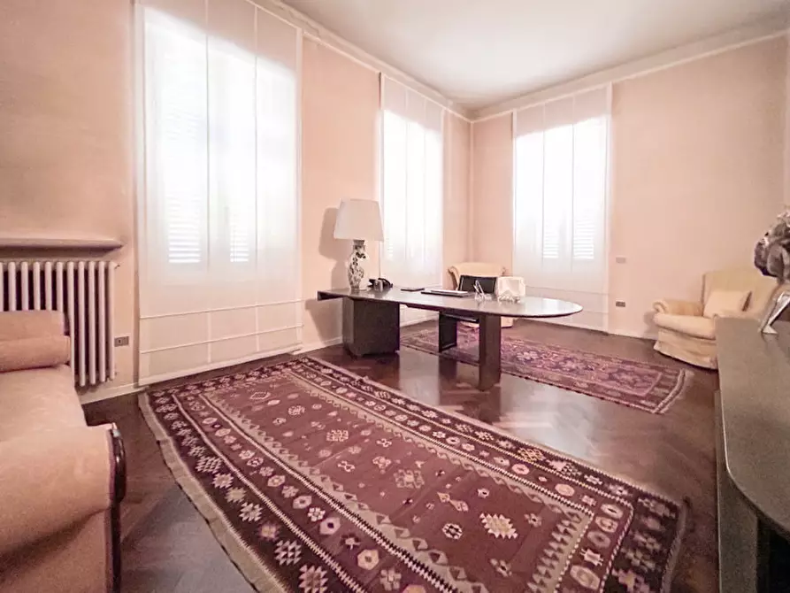 Immagine 50 di Villa in vendita  in Via Verona a Vigasio