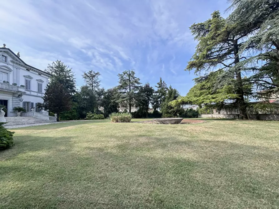 Immagine 70 di Villa in vendita  in Via Verona a Vigasio