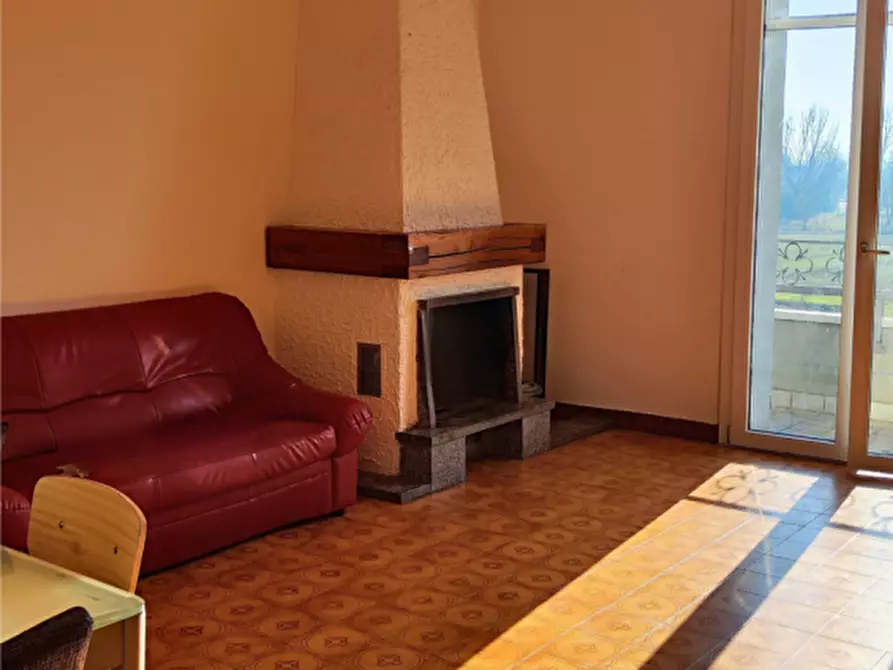 Immagine 11 di Appartamento in vendita  in Via Giacomo Matteotti a Gattatico