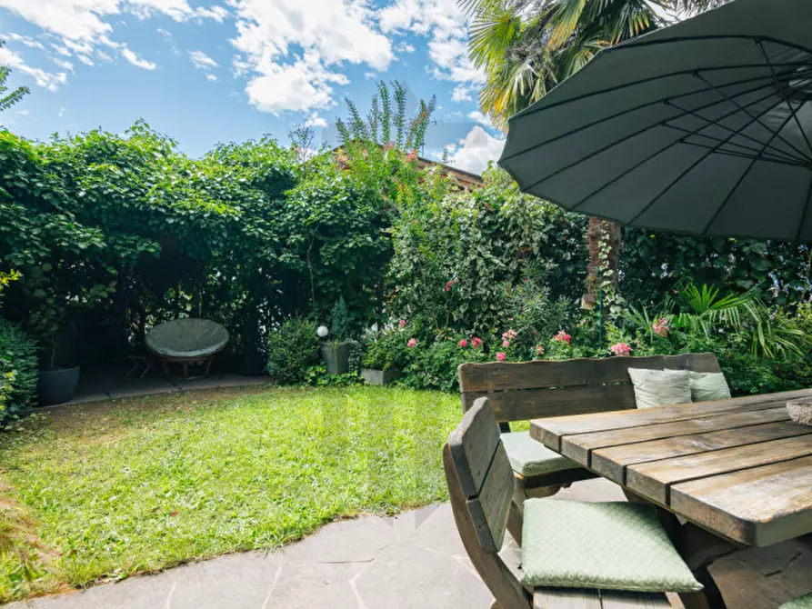 Immagine 38 di Villetta a schiera in vendita  in Via Chiesa 19 a Postal .Burgstall.