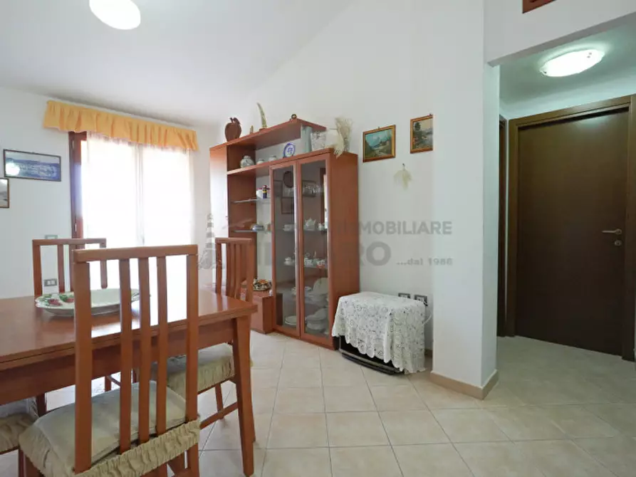 Immagine 3 di Appartamento in vendita  in Via Benedetto Croce a La Maddalena