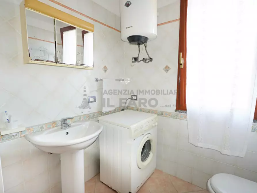 Immagine 8 di Appartamento in vendita  in Via Benedetto Croce a La Maddalena