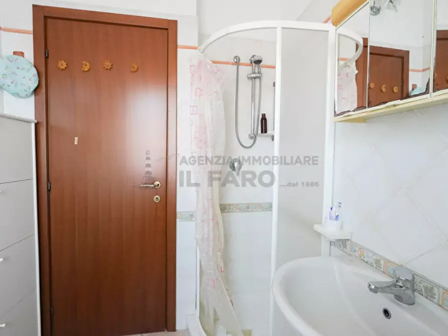 Immagine 9 di Appartamento in vendita  in Via Benedetto Croce a La Maddalena