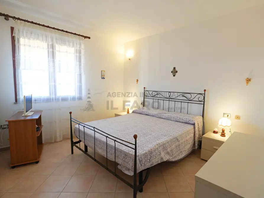 Immagine 10 di Appartamento in vendita  in Via Benedetto Croce a La Maddalena