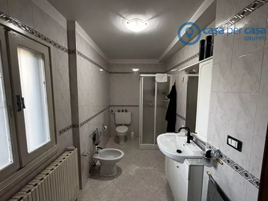 Immagine 10 di Casa bifamiliare in vendita  a Rovigo