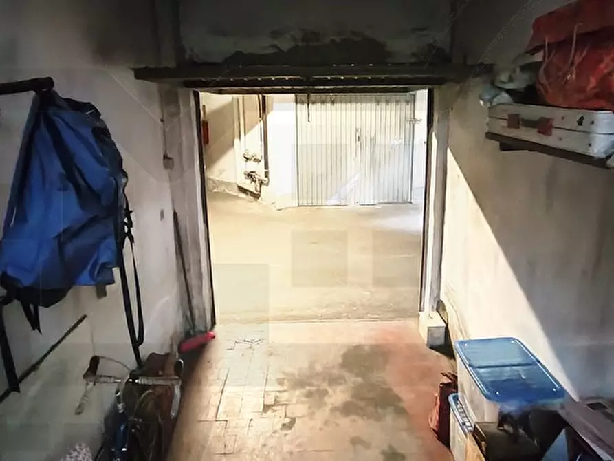 Immagine 4 di Garage in vendita  in Via molino vecchio a Imola