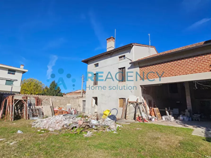 Immagine 7 di Casa bifamiliare in vendita  in Via Gian Giorgio Trissino a Sandrigo