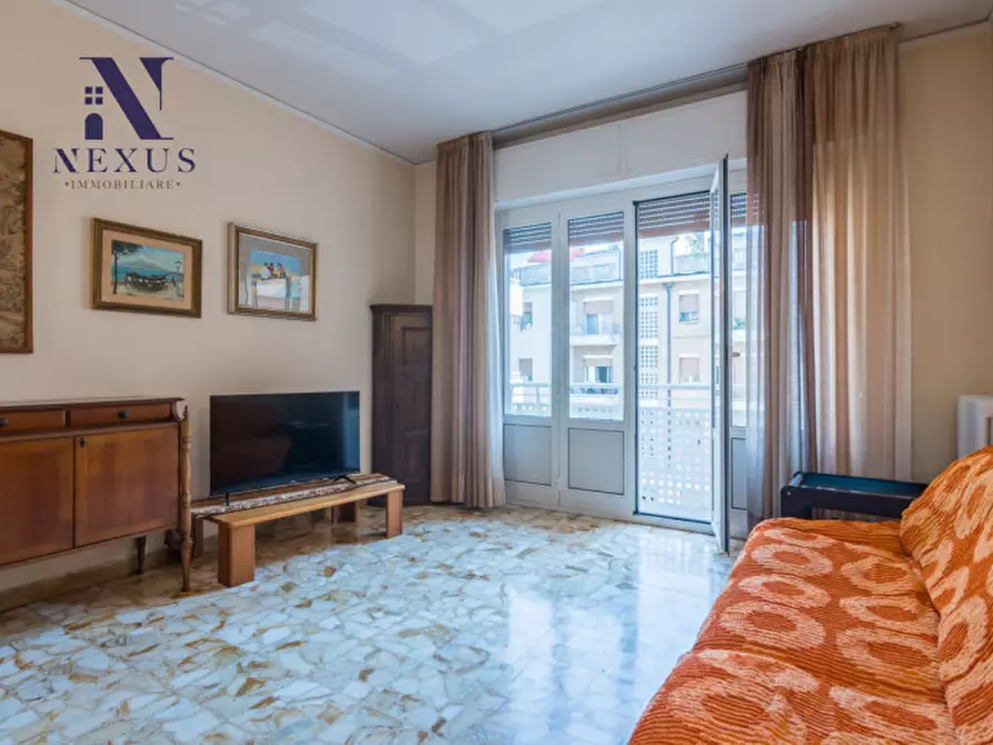 Immagine 5 di Appartamento in vendita  a Fano