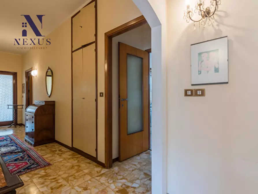 Immagine 18 di Appartamento in vendita  a Fano