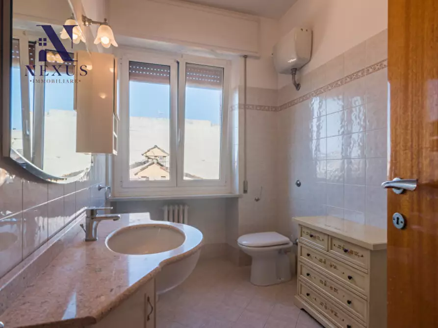 Immagine 30 di Appartamento in vendita  a Fano