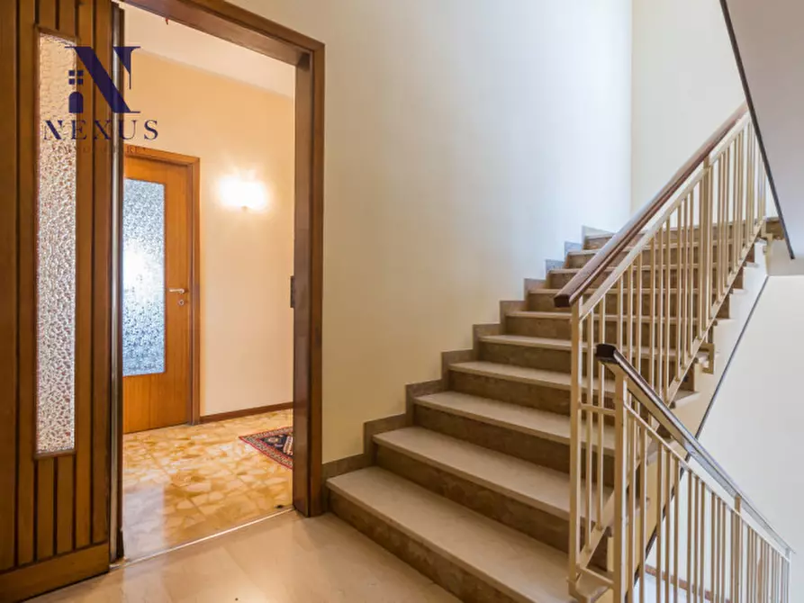 Immagine 32 di Appartamento in vendita  a Fano