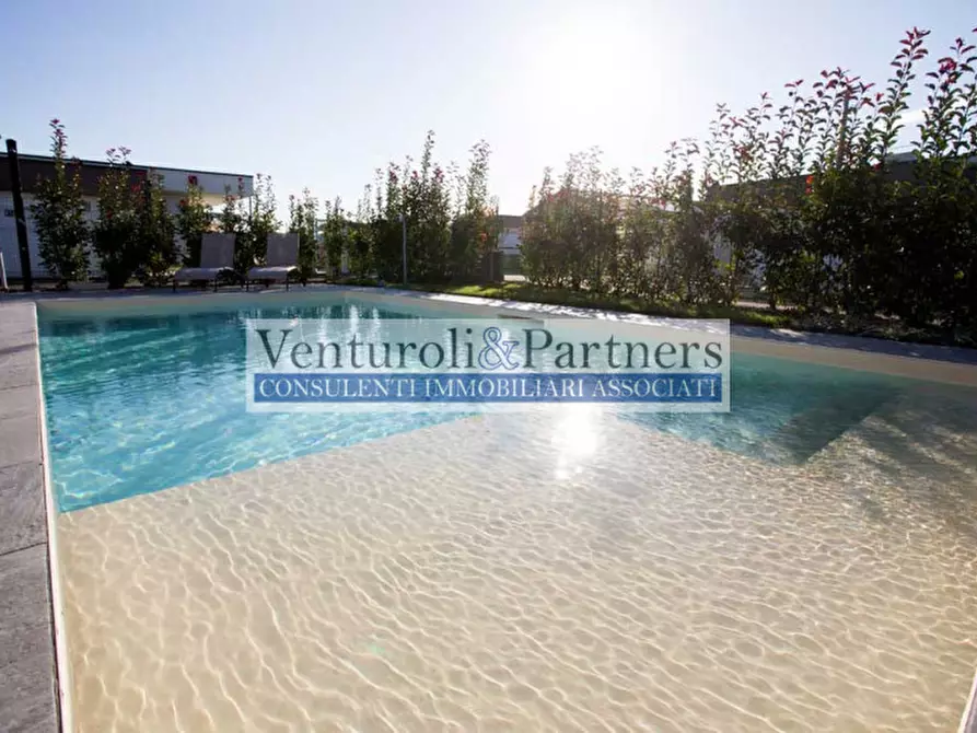 Immagine 8 di Villa in vendita  in Via Chiesa a Soiano Del Lago