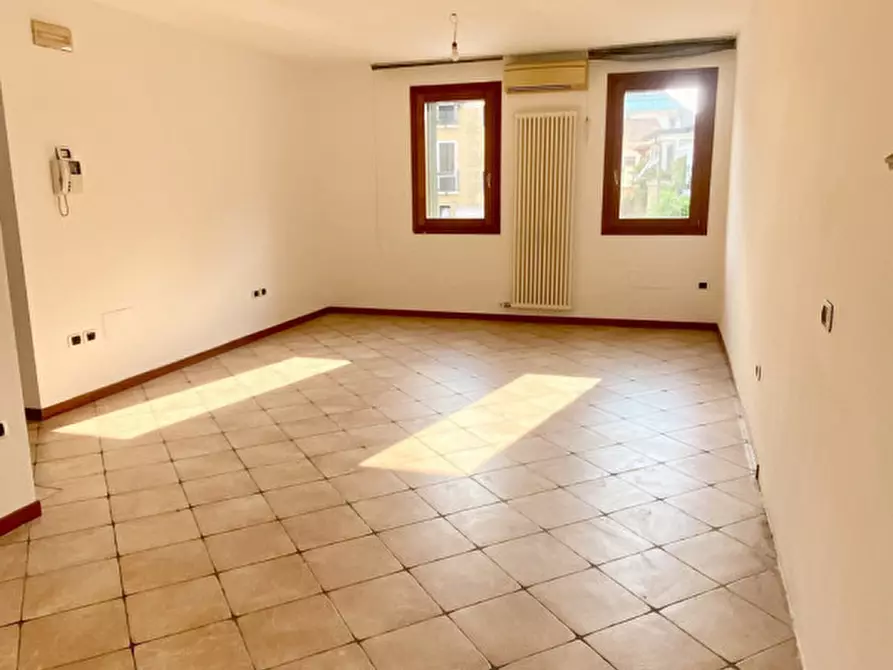 Immagine 7 di Appartamento in vendita  in via San Pio X 34/a a Castelfranco Veneto