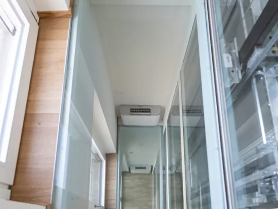 Immagine 4 di Villa in vendita  a Piacenza