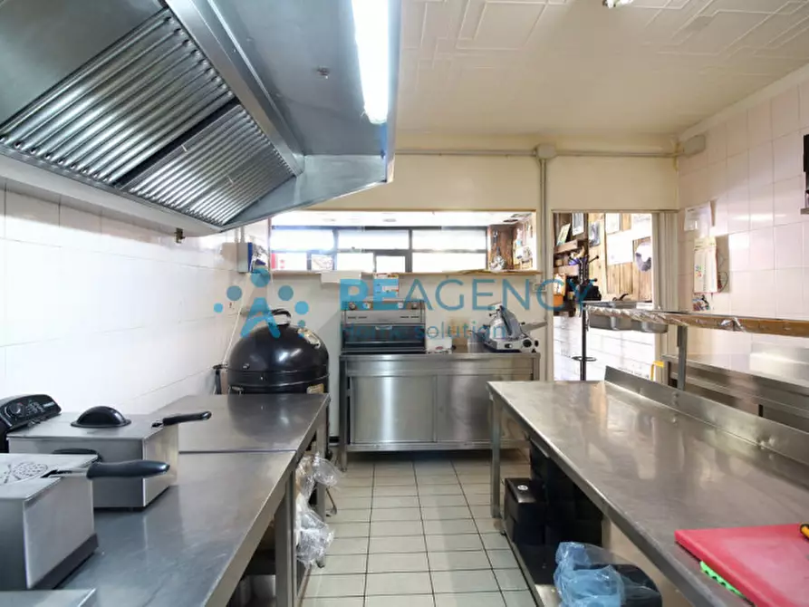 Immagine 1 di Attività commerciale in vendita  in Via Santa Maria dell'Olmo a Thiene