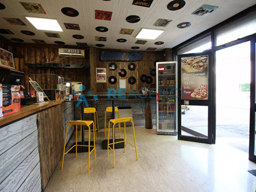 Immagine 10 di Attività commerciale in vendita  in Via Santa Maria dell'Olmo a Thiene