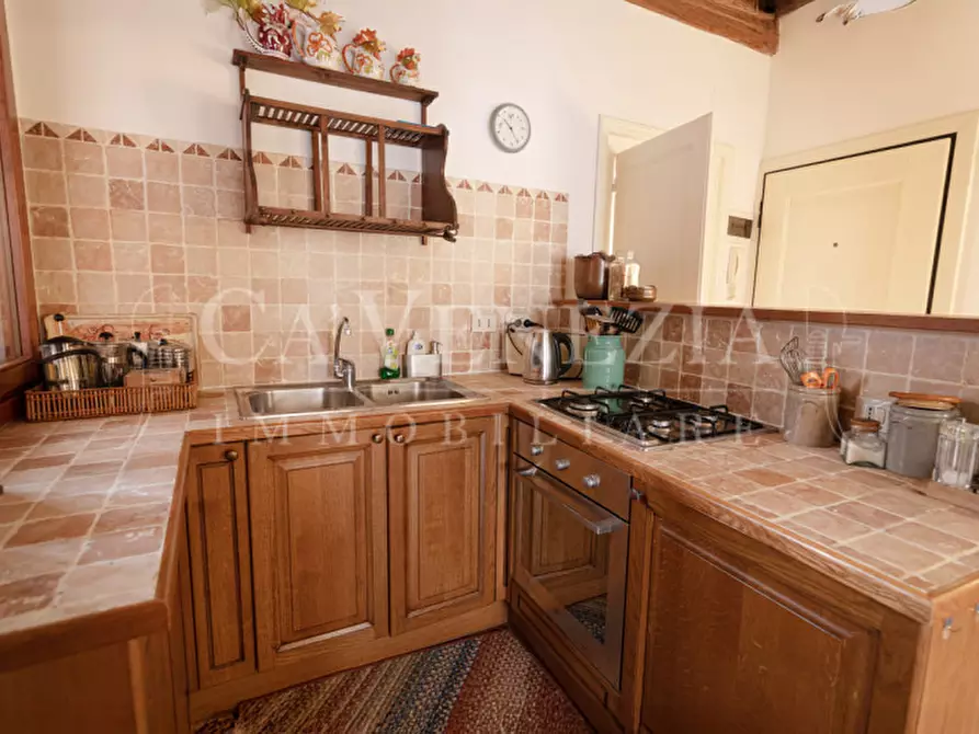 Immagine 5 di Appartamento in vendita  a Venezia