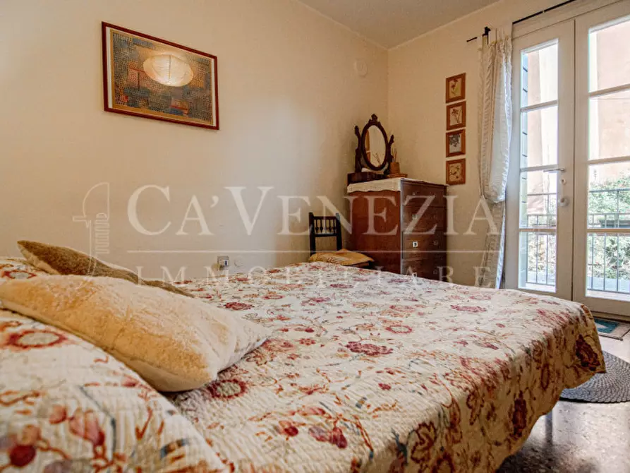 Immagine 14 di Appartamento in vendita  a Venezia