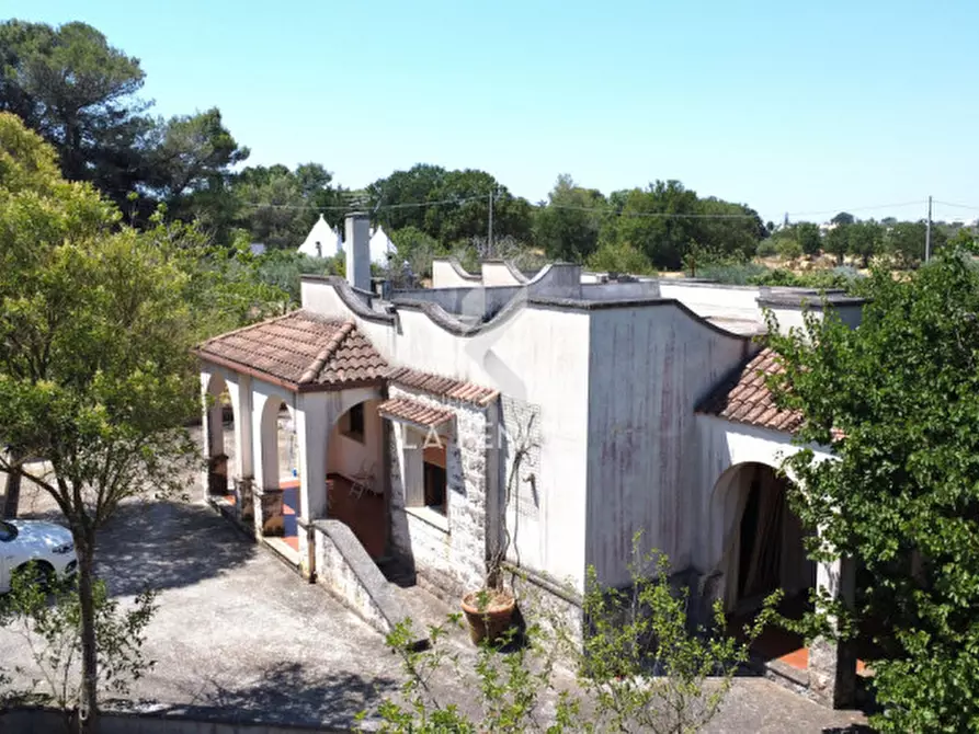 Immagine 2 di Villa in vendita  in strada pilozzo a Martina Franca