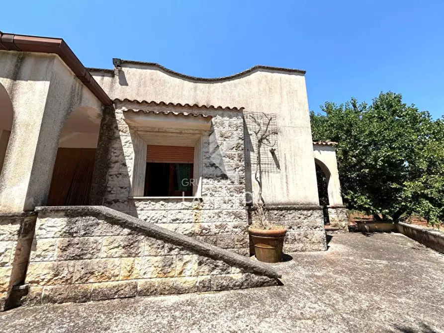 Immagine 10 di Villa in vendita  in strada pilozzo a Martina Franca