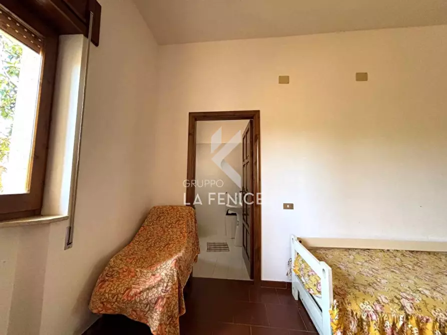 Immagine 23 di Villa in vendita  in strada pilozzo a Martina Franca