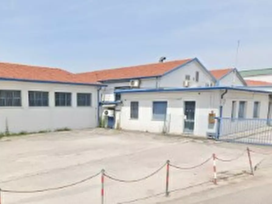 Immagine 1 di Capannone industriale in vendita  in Via Fratelli Bandiera, 30 a Preganziol