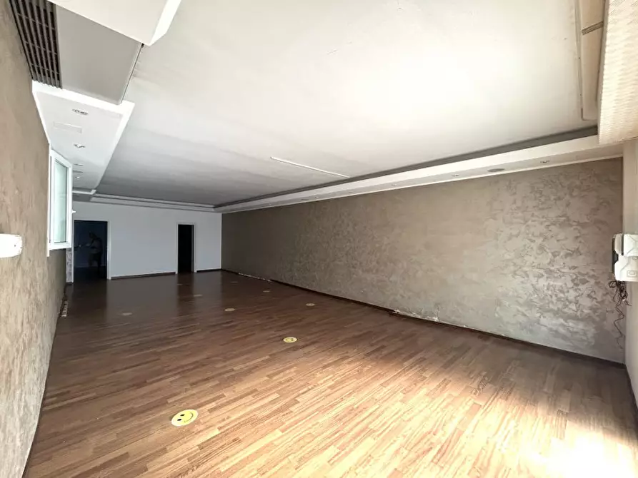 Immagine 2 di Laboratorio in vendita  in Via Giuseppe Mazzini a Forlimpopoli