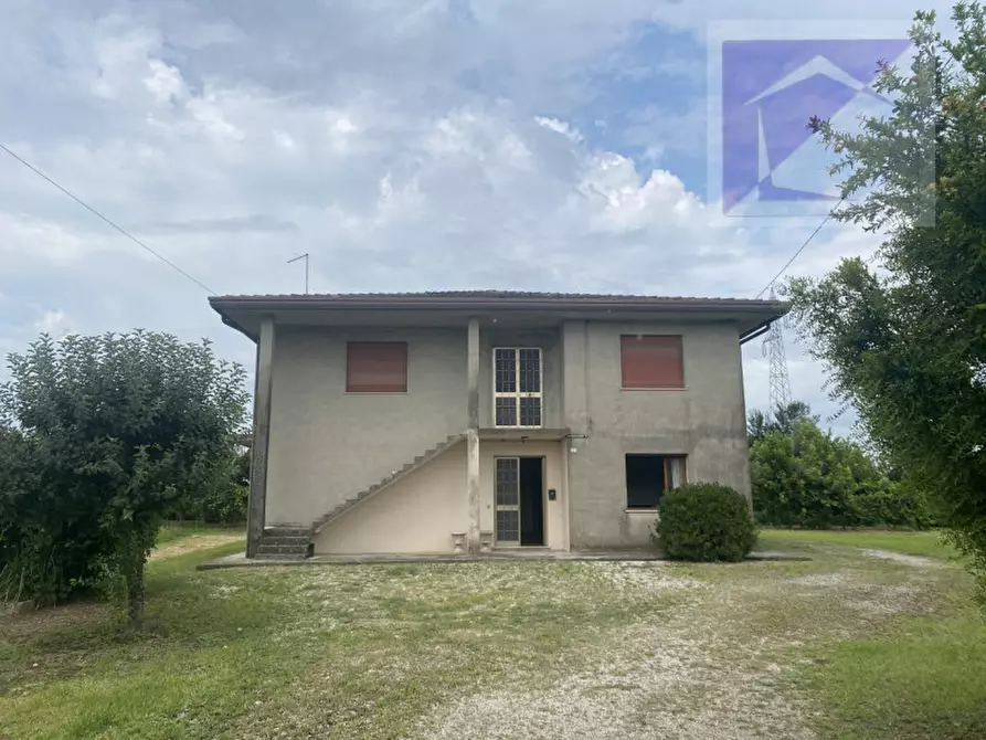 Immagine 1 di Casa indipendente in vendita  a Camposampiero