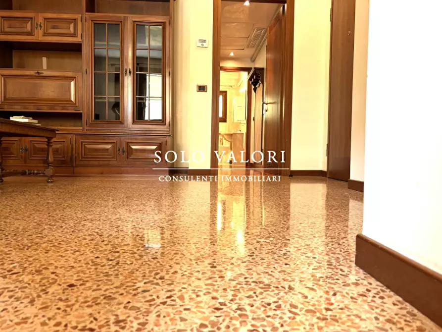 Immagine 2 di Appartamento in vendita  in Via S. Pio X a Castelfranco Veneto