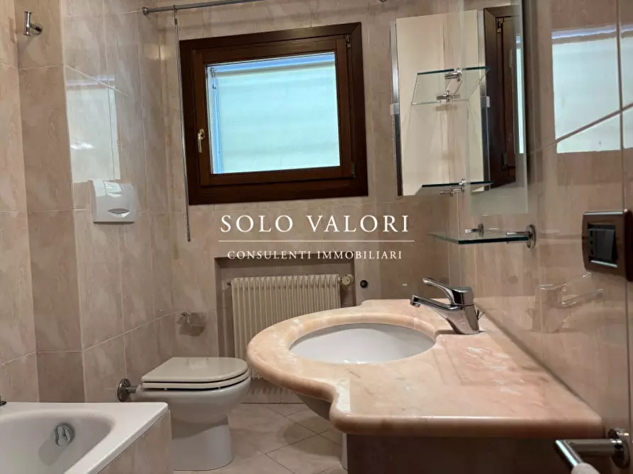 Immagine 6 di Appartamento in vendita  in Via S. Pio X a Castelfranco Veneto